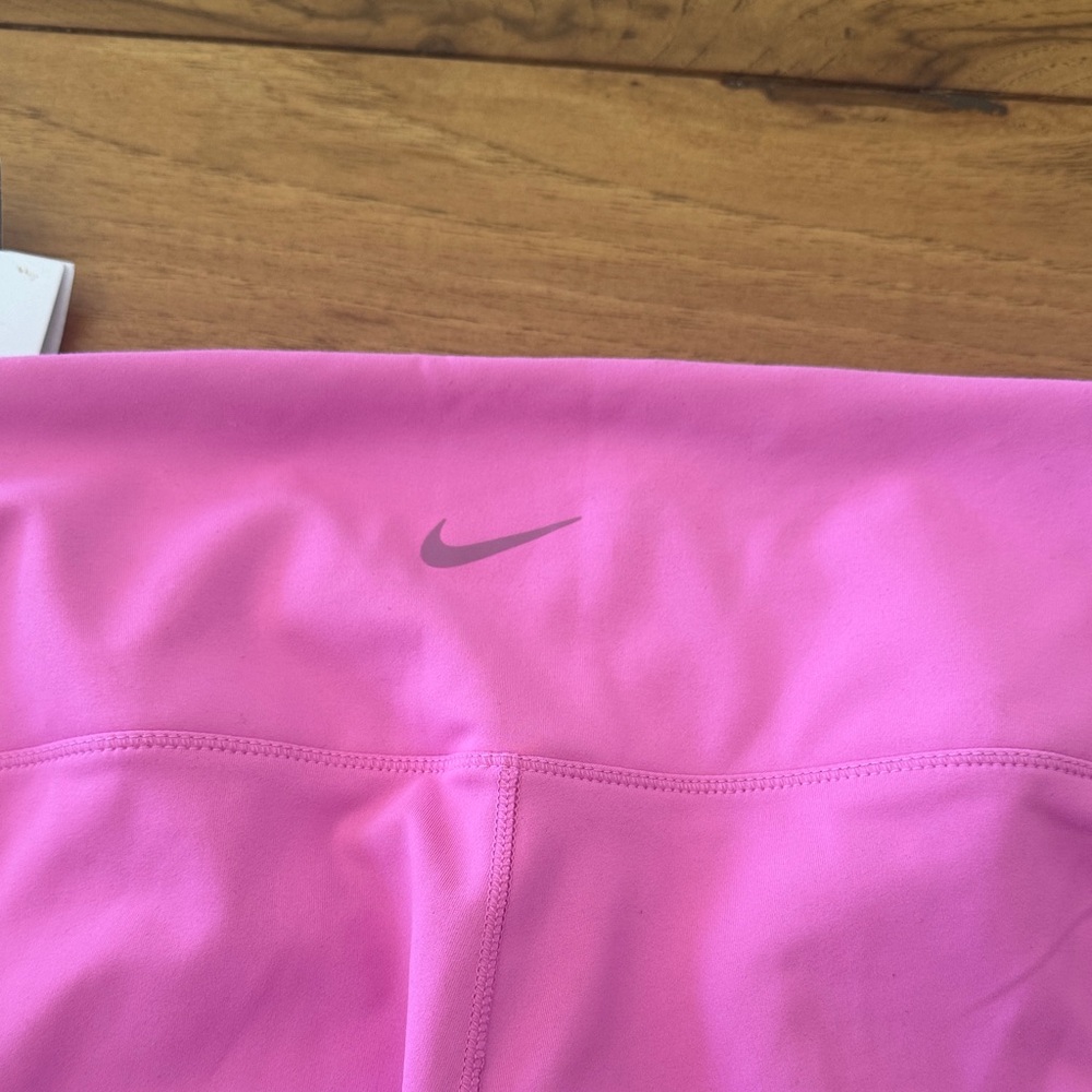 Nike Women's Pink Dri-Fit Biker Shorts - Picture 3 of 4